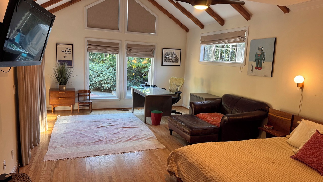 Photo of Bedroom in Los Feliz