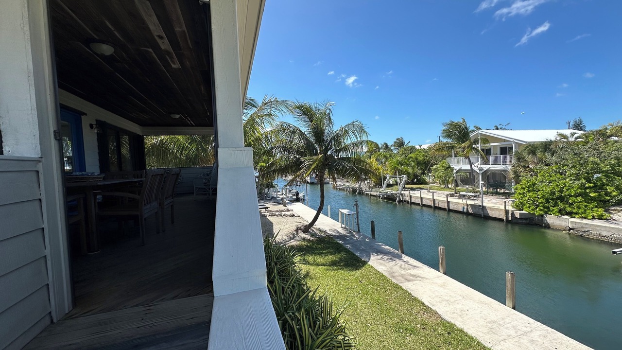 Photo of Patio Balcony in Cutthroat Harbor Estates