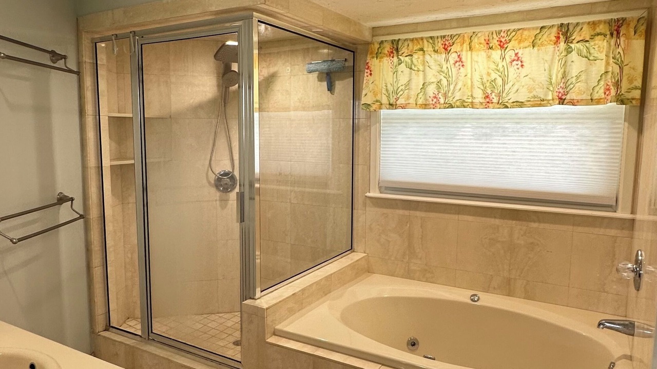 Photo of Bathroom in Cutthroat Harbor Estates