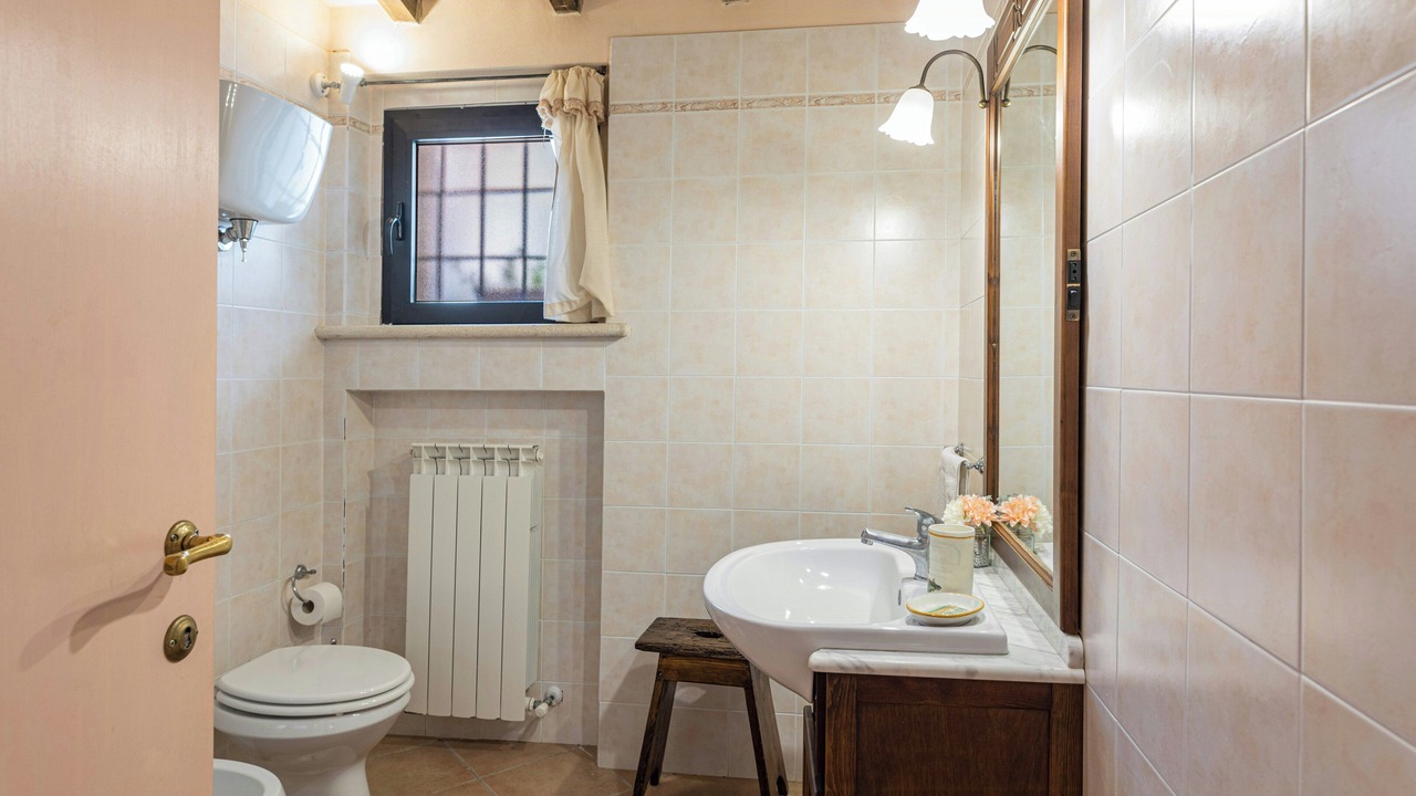 Photo of Bathroom in Cetona