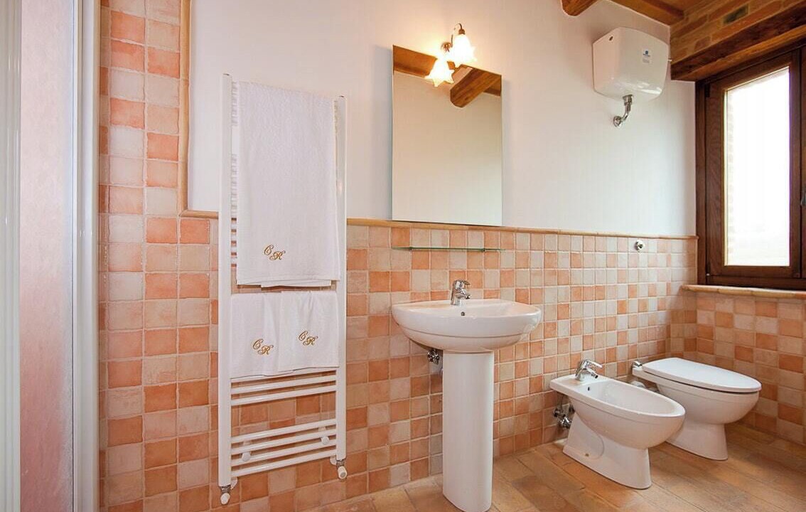 Photo of Bathroom in SantʼAngelo in Pontano
