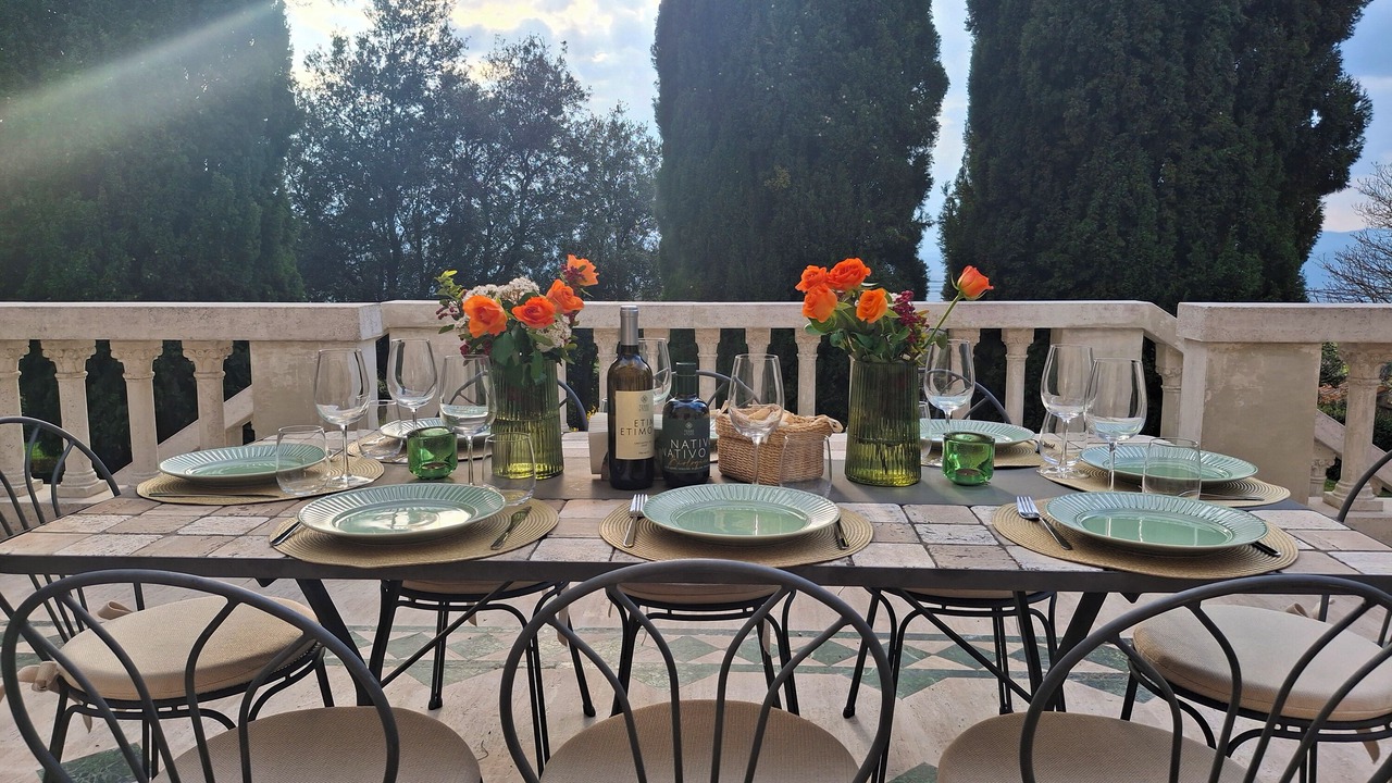 Photo of Outdoor in Izzalini