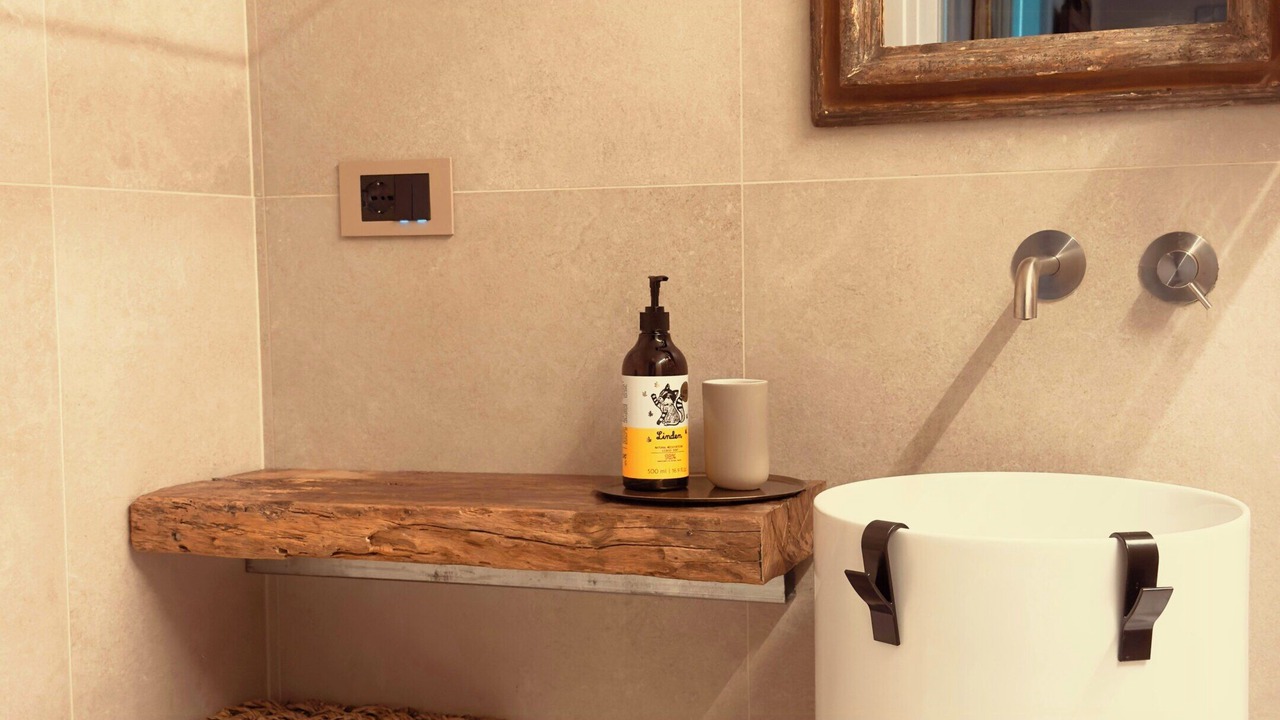 Photo of Bathroom in Sutri