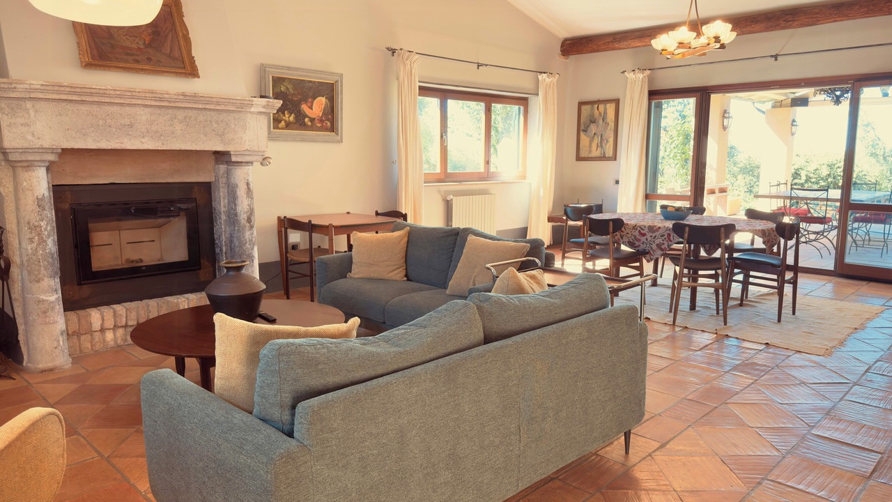Photo of Livingroom in Sutri