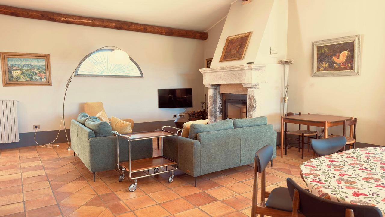Photo of Livingroom in Sutri