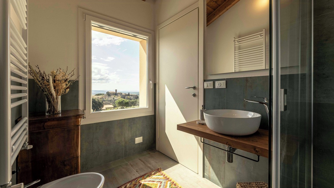 Photo of Bathroom in Casale Marittimo