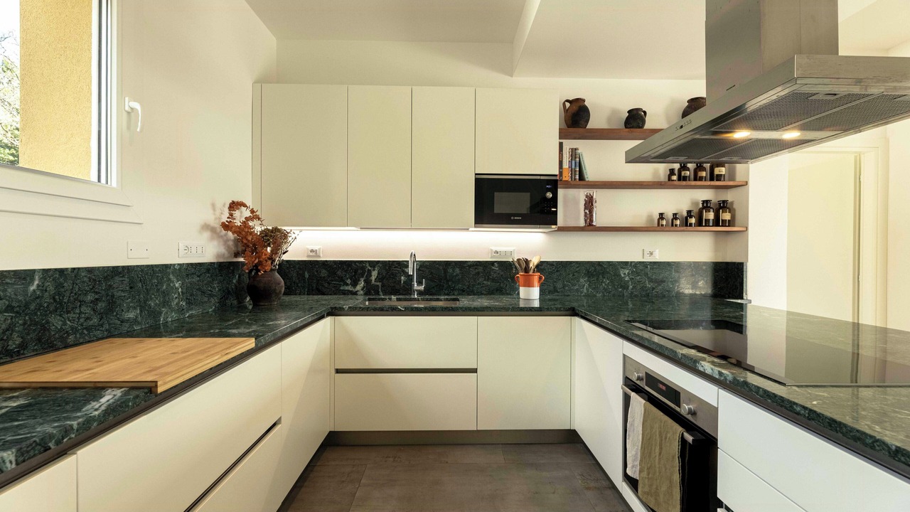 Photo of Kitchen in Casale Marittimo