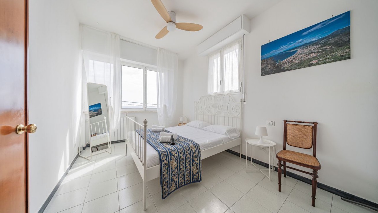 Photo of Bedroom in Bergeggi