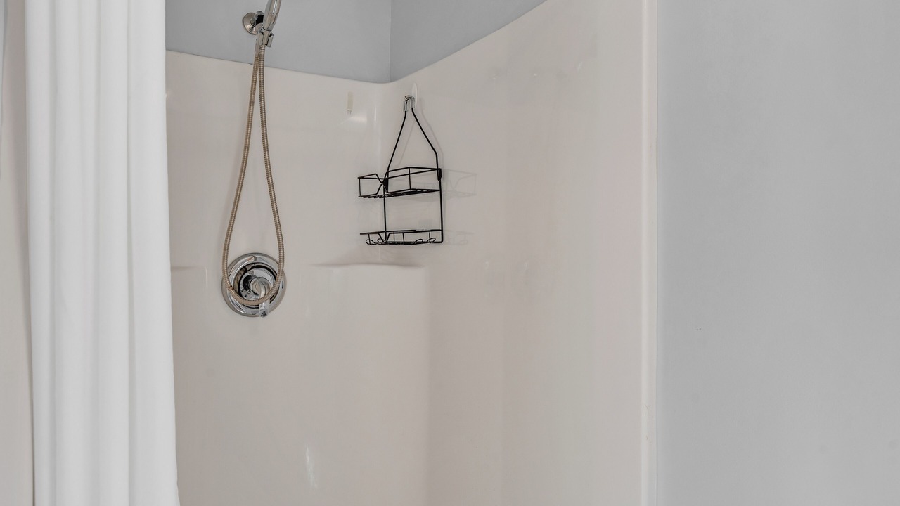 Photo of Bathroom in Truman Annex
