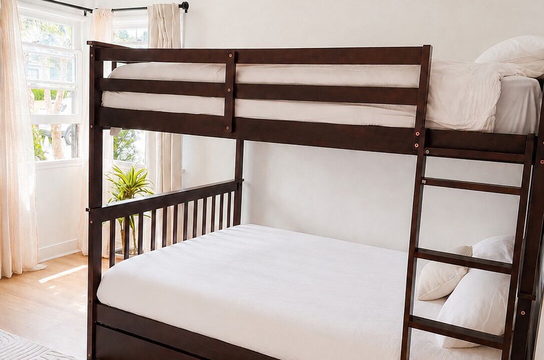 Photo of Bedroom in Lawndale