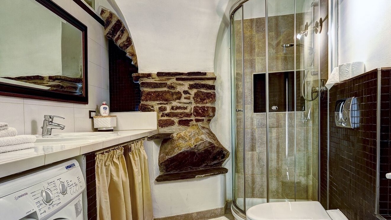 Photo of Bathroom in Civezza