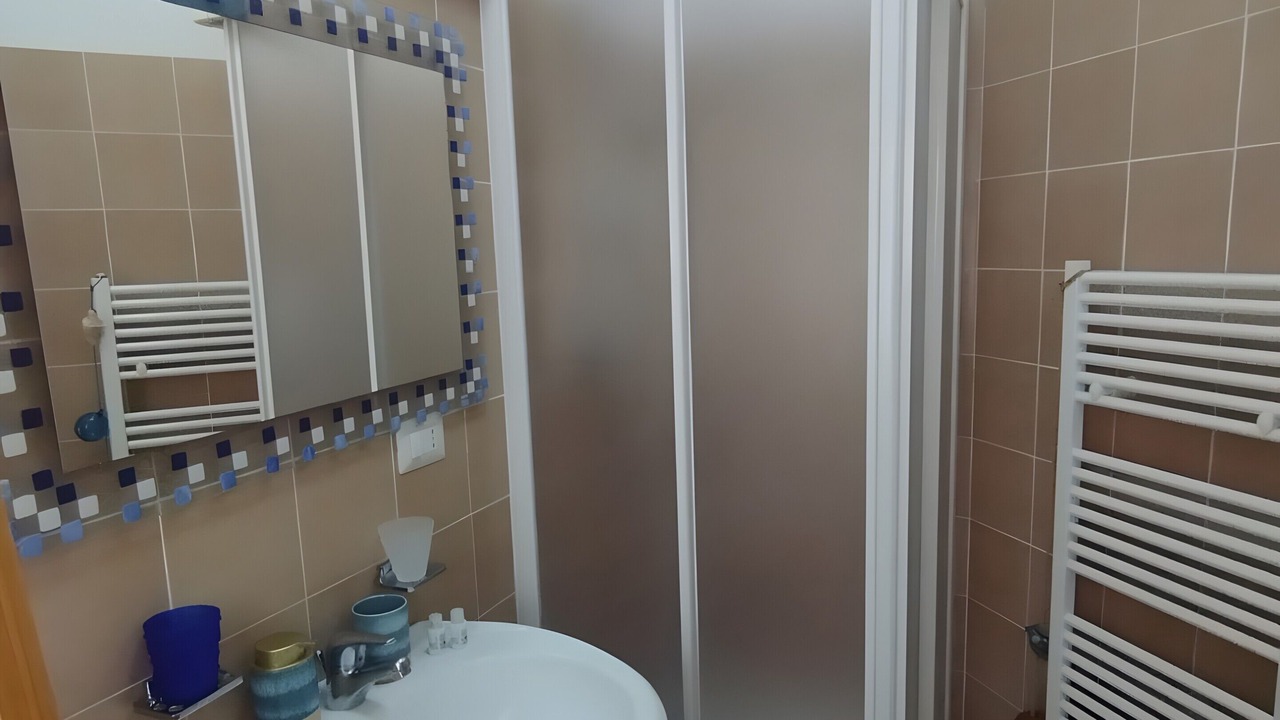 Photo of Bathroom in Sutri