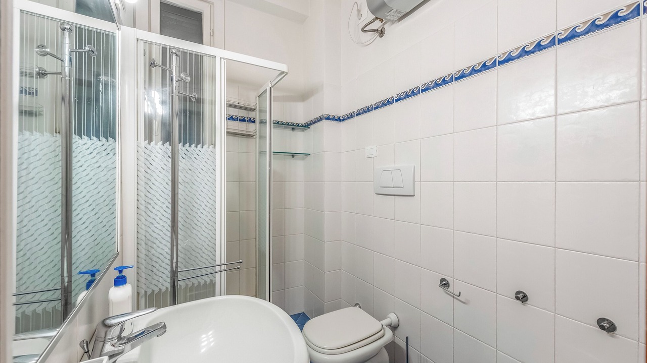 Photo of Bathroom in Framura