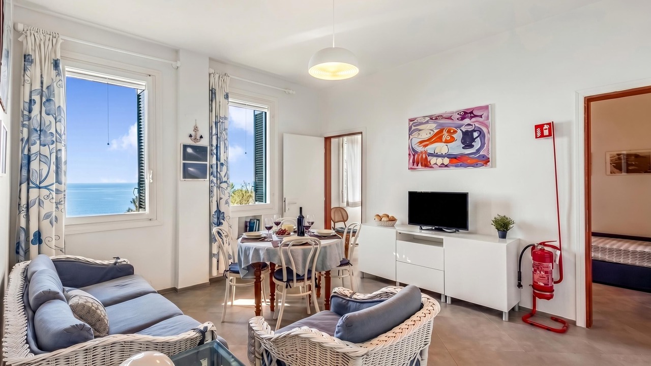 Photo of Bedroom in Framura