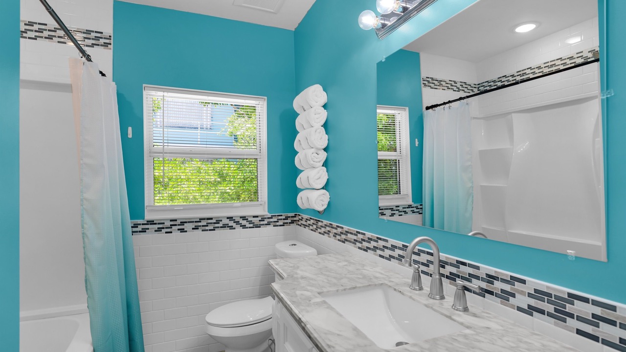 Photo of Bathroom in Venetian Shores