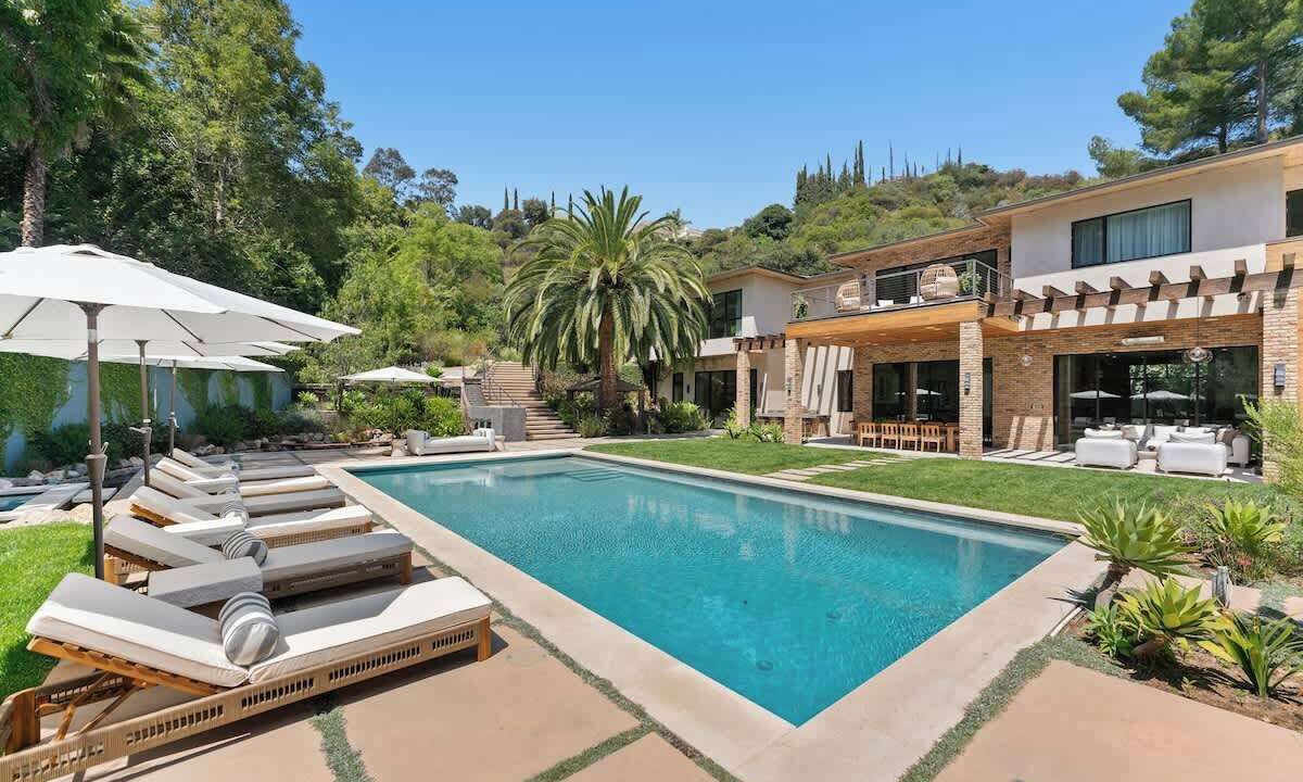 Photo of Outdoor in Beverly Hills
