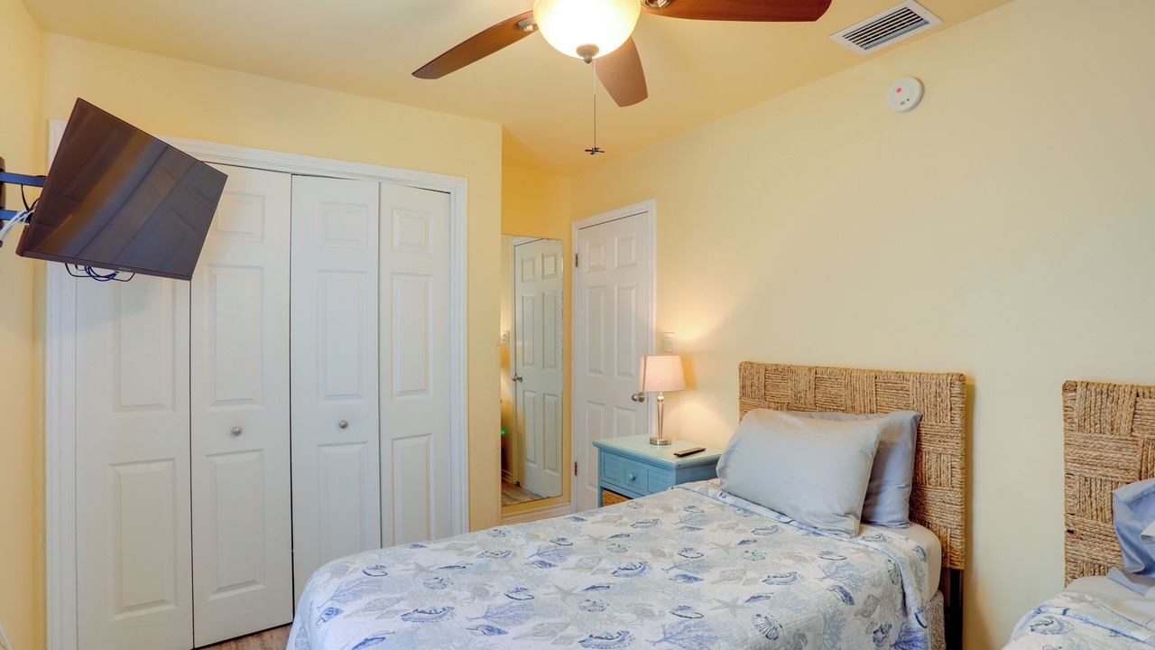 Photo of Bedroom in Truman Annex