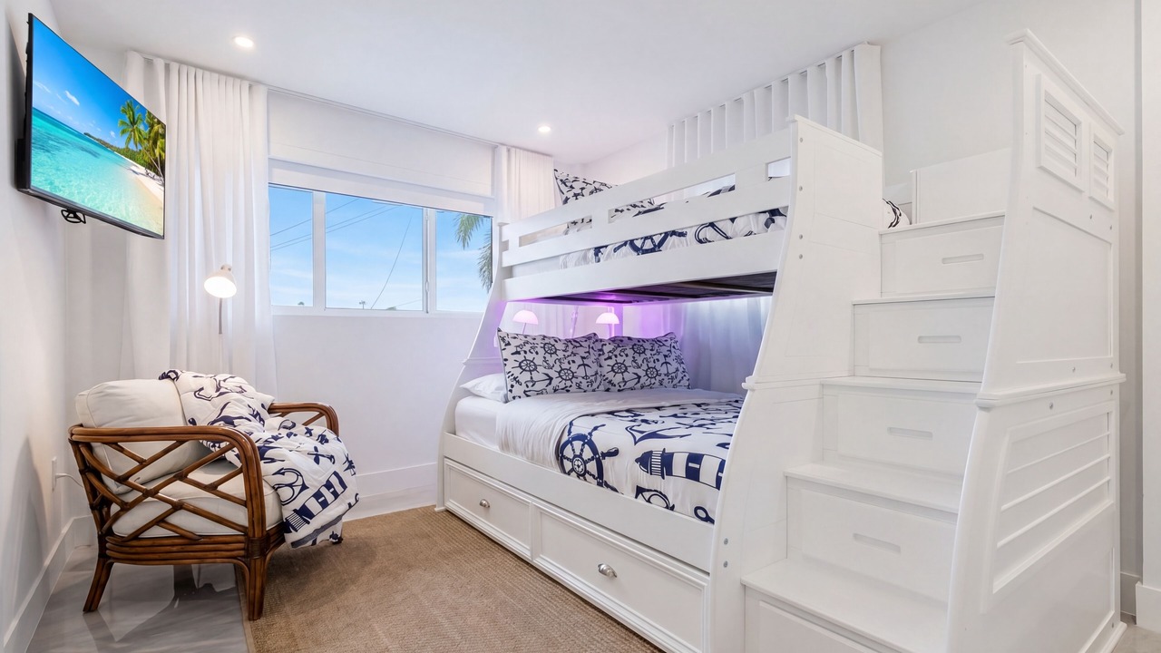 Photo of Bedroom in Key Colony Beach