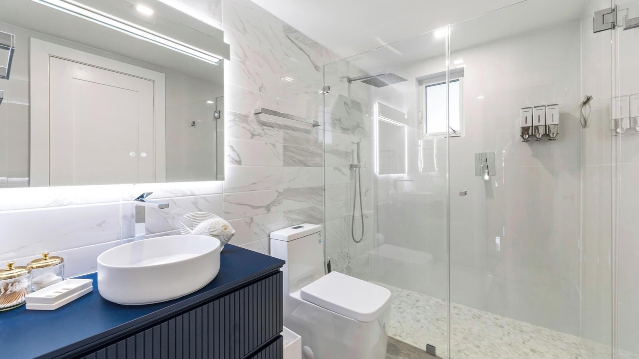 Photo of Bathroom in Key Colony Beach