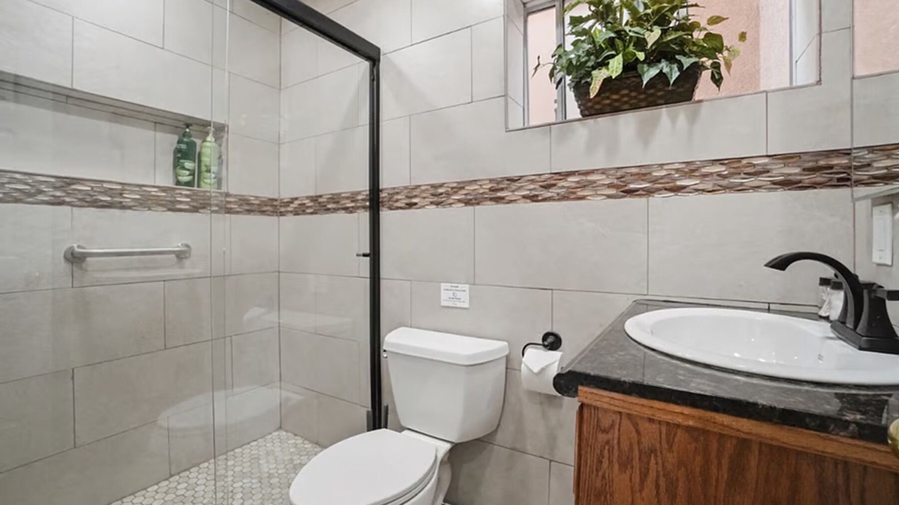 Photo of Bathroom in Coastal San Pedro