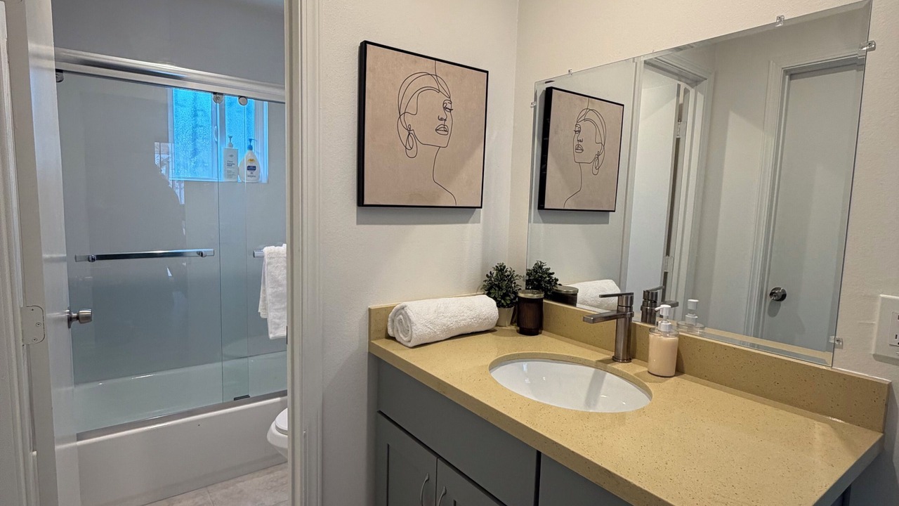Photo of Bathroom in Los Angeles