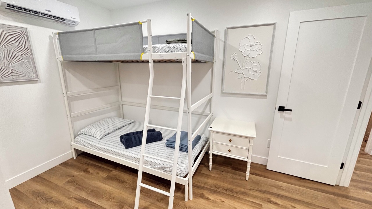 Photo of Bedroom in Westmont