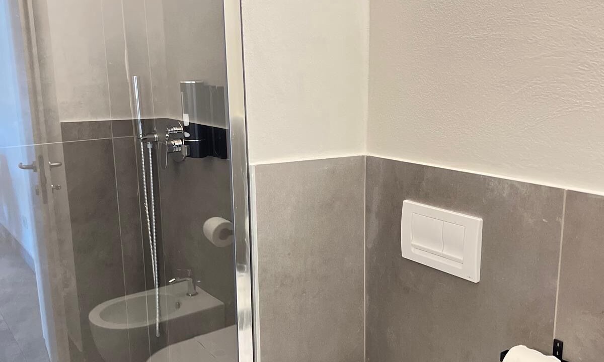 Photo of Bathroom in La Spezia Historic Centre