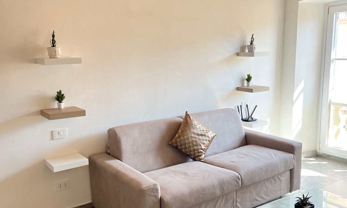 Photo of Livingroom in La Spezia Historic Centre