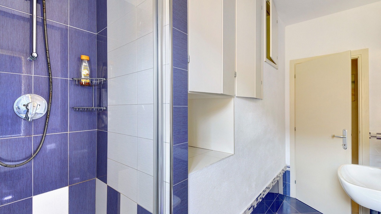Photo of Bathroom in Patresi