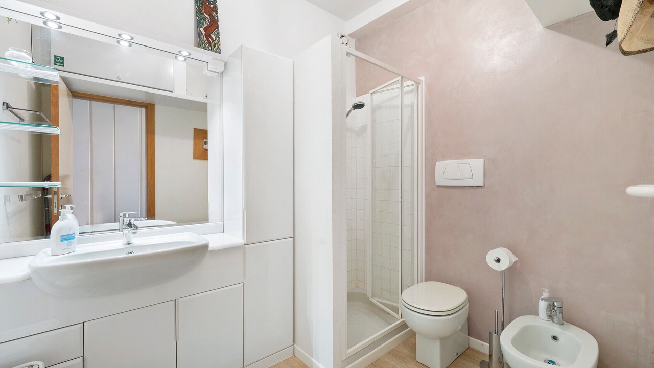 Photo of Bathroom in Cavi