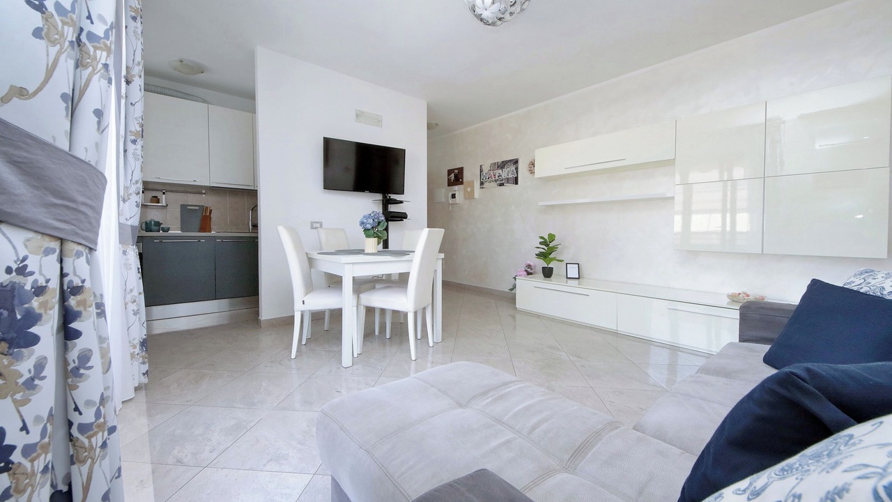 Photo of Livingroom in Zona IX Acqua Vergine