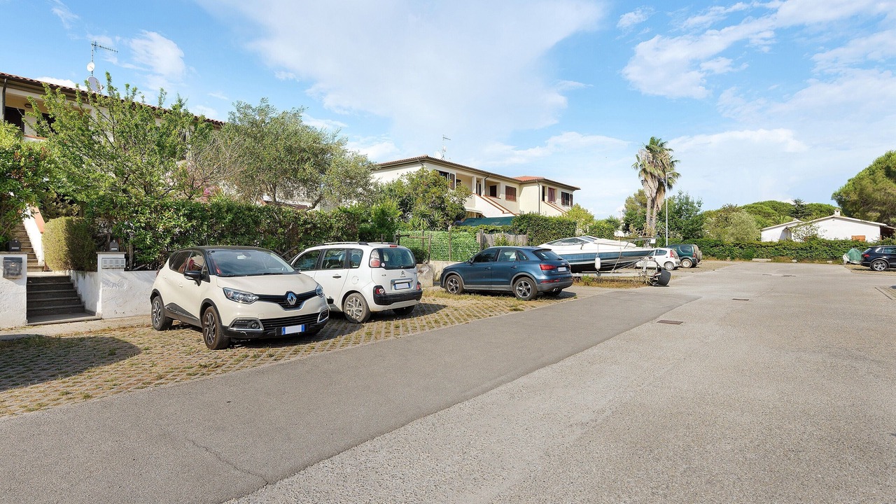Photo of Outdoor in Lacona