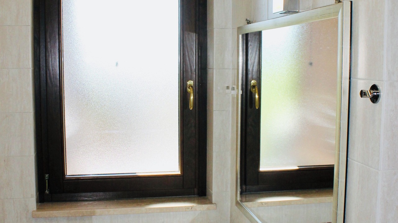 Photo of Bathroom in Capodimonte