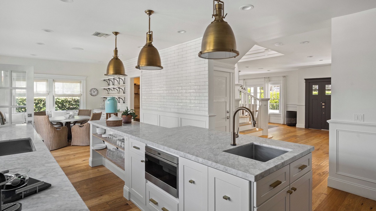 Photo of Kitchen in Mid City