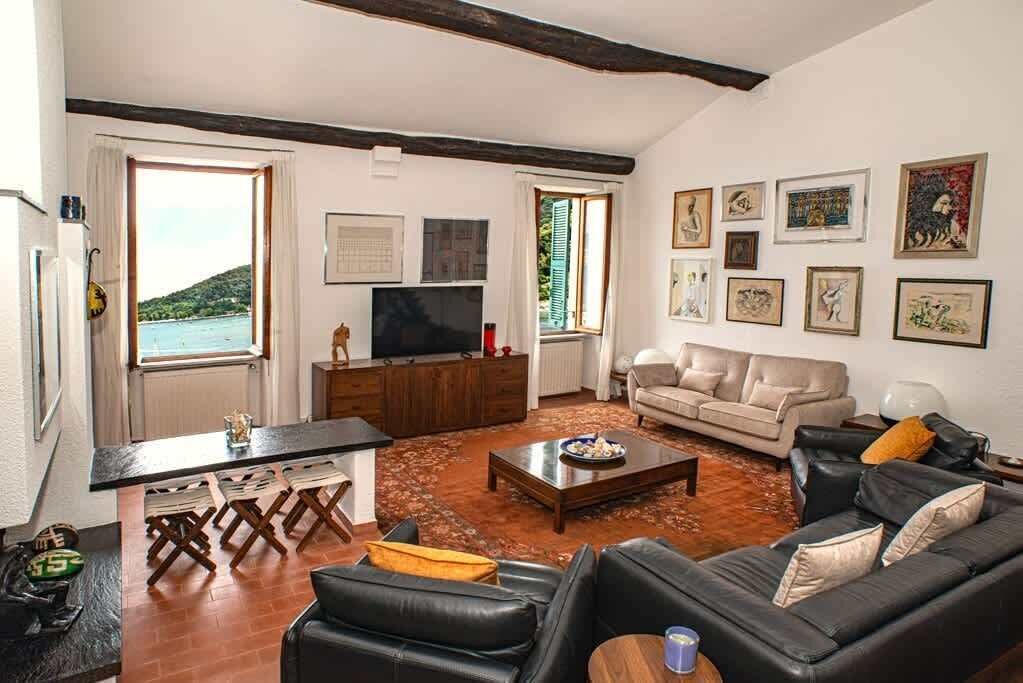 Photo of Livingroom in Portovenere