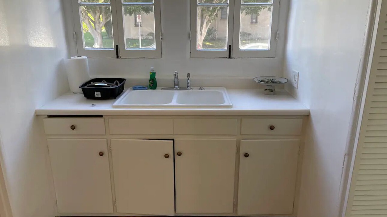 Photo of Kitchen in Pico - Robertson