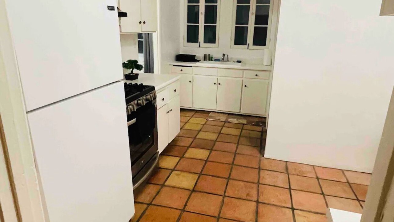 Photo of Kitchen in Pico - Robertson
