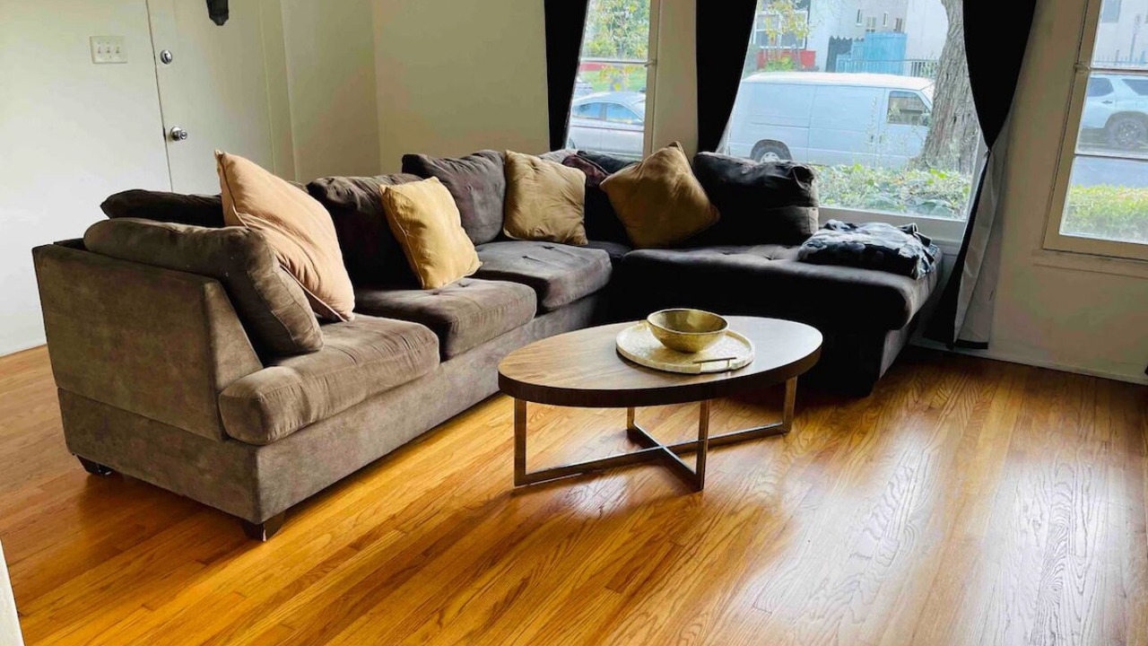 Photo of Livingroom in Pico - Robertson