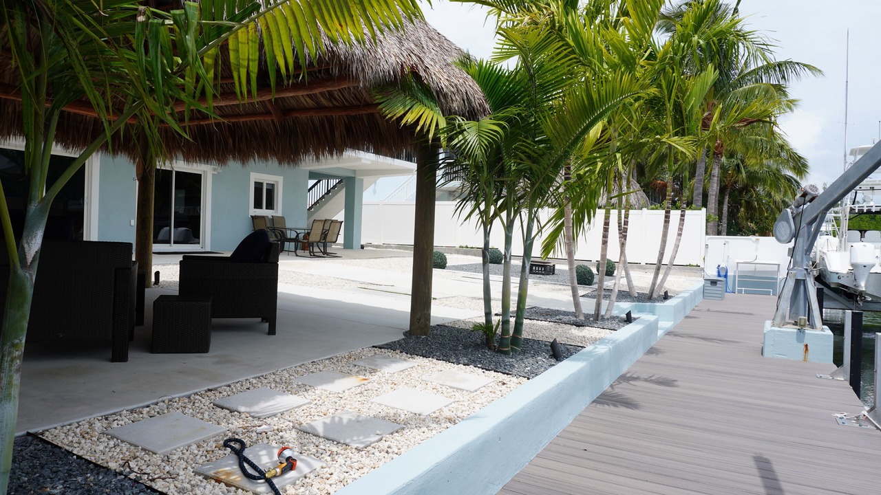 Photo of Patio Balcony in Venetian Shores