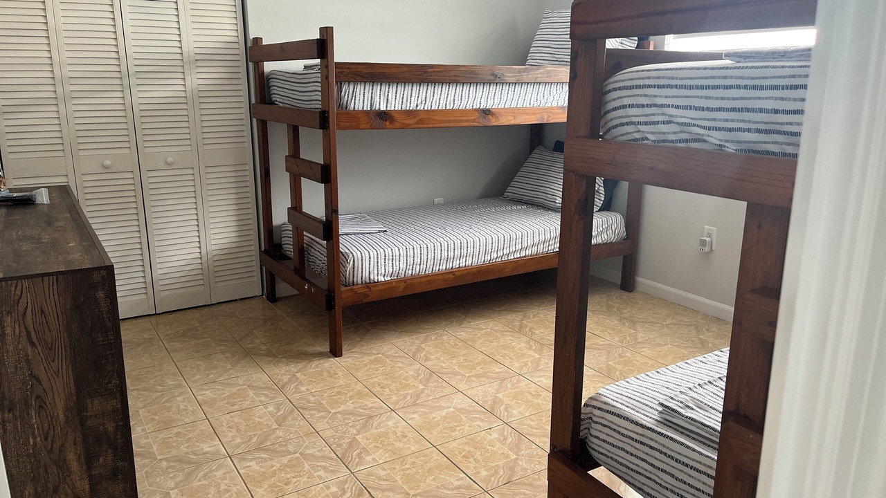 Photo of Bedroom in Venetian Shores