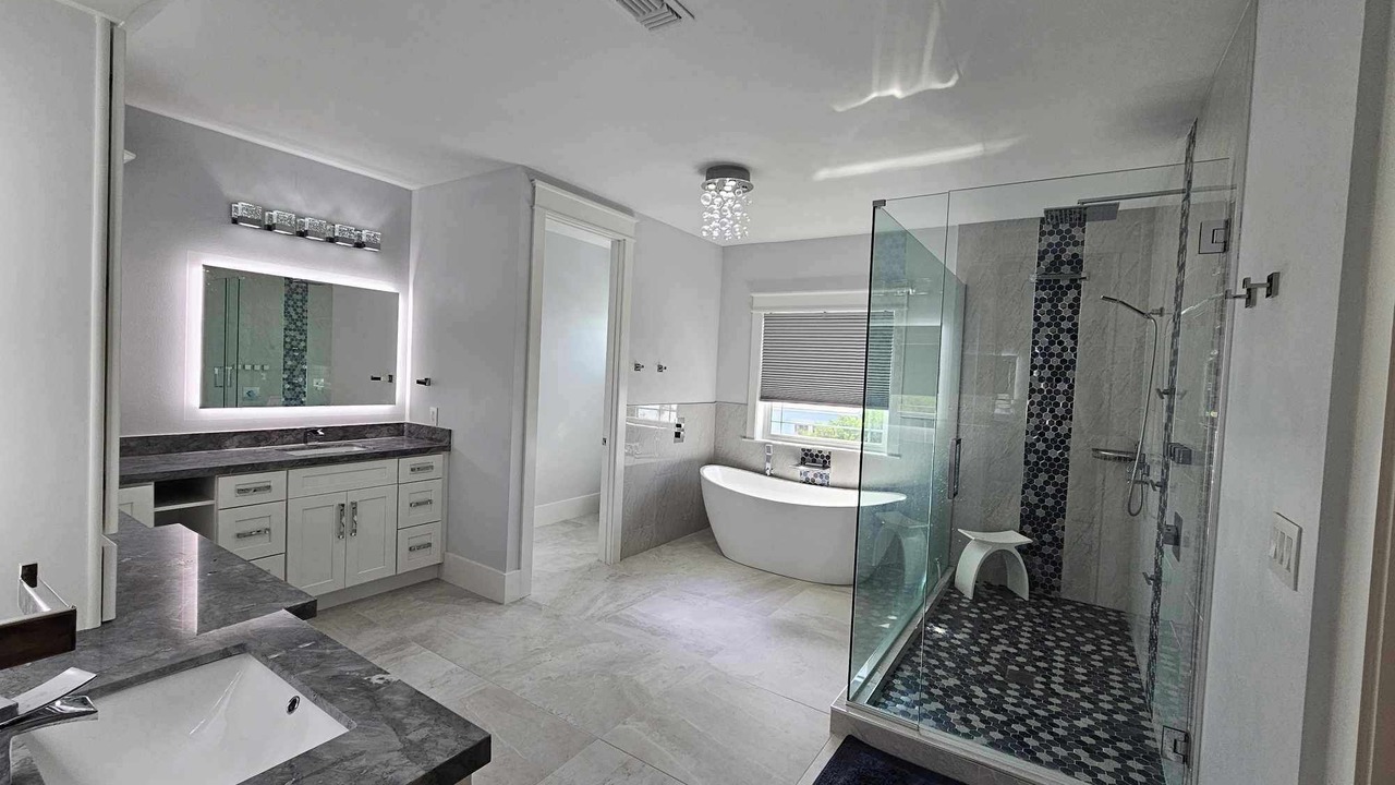 Photo of Bathroom in Sugarloaf Shores