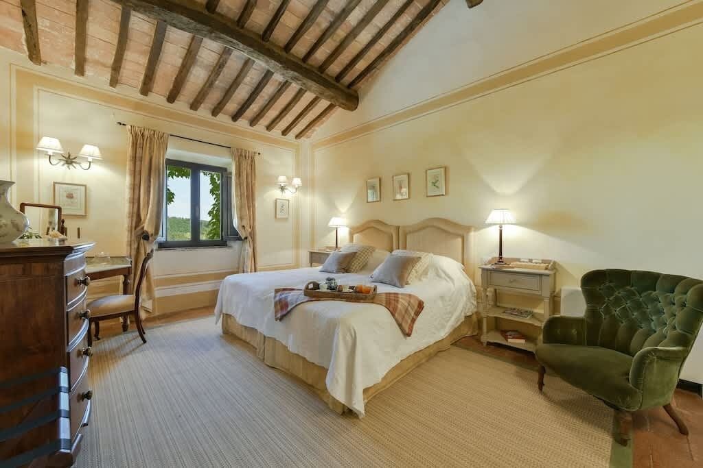 Photo of Bedroom in Castellina Marittima