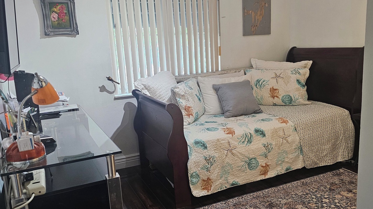 Photo of Bedroom in Richmond West