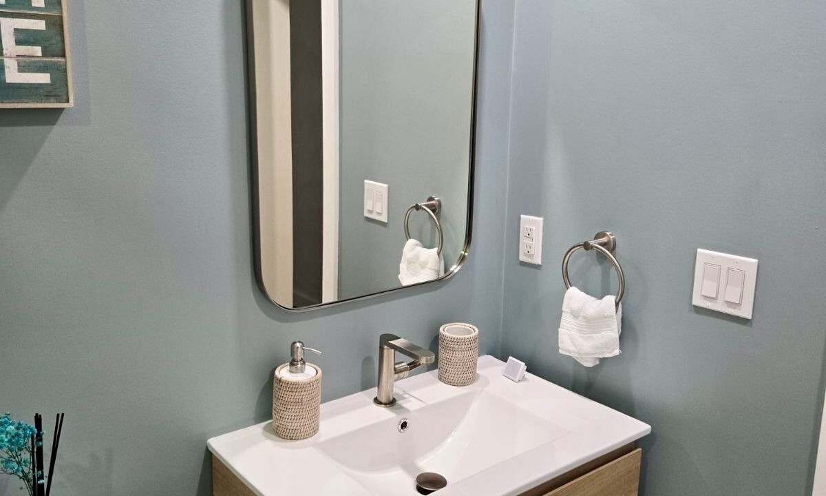 Photo of Bathroom in Cutthroat Harbor Estates