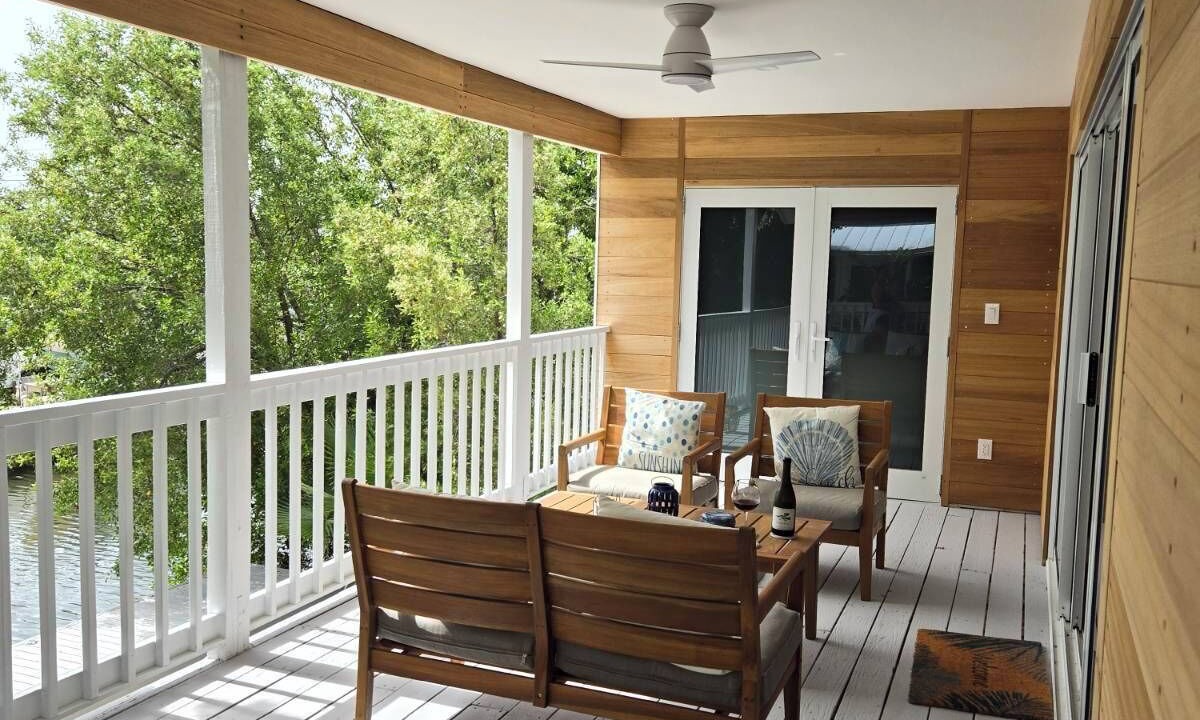 Photo of Patio Balcony in Cutthroat Harbor Estates