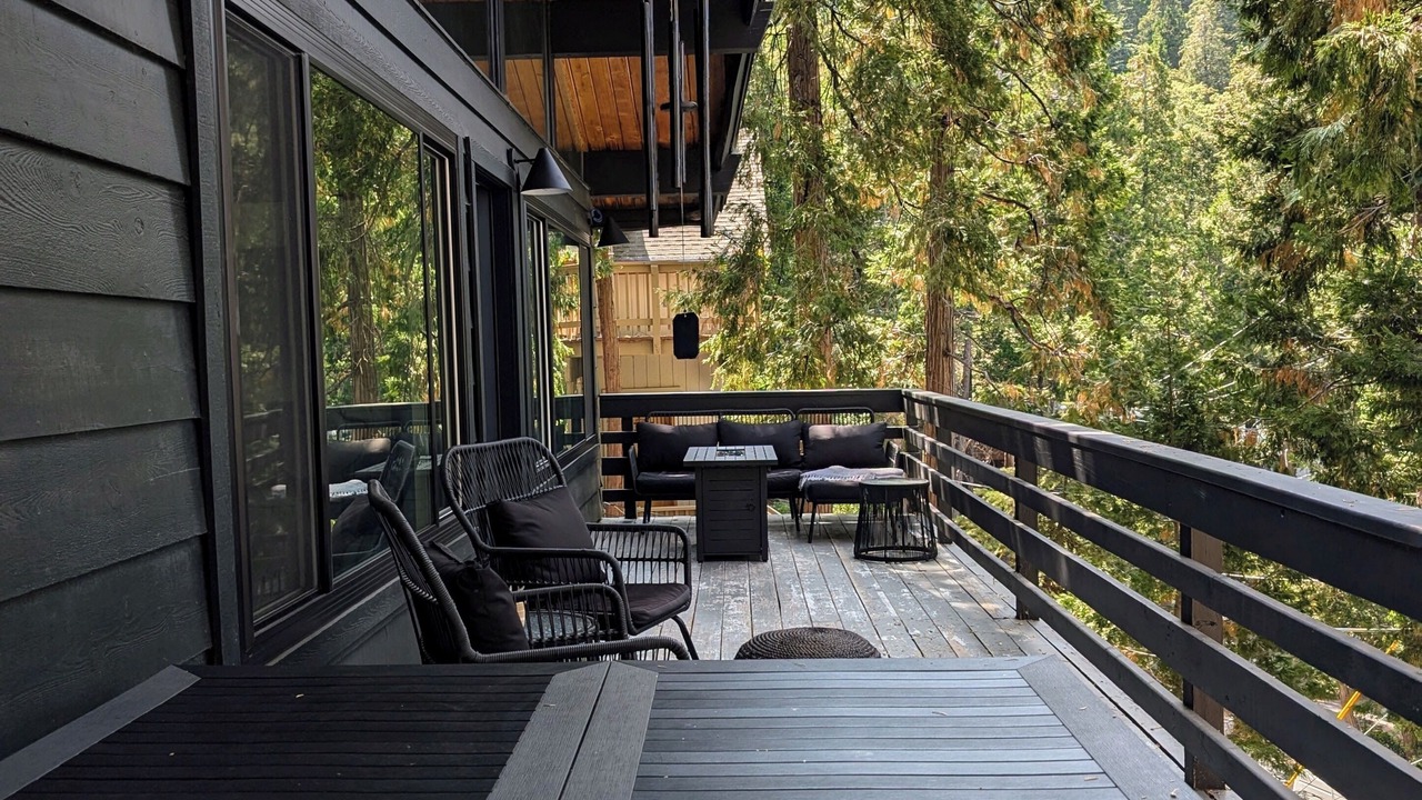 Photo of Outdoor in Crestline