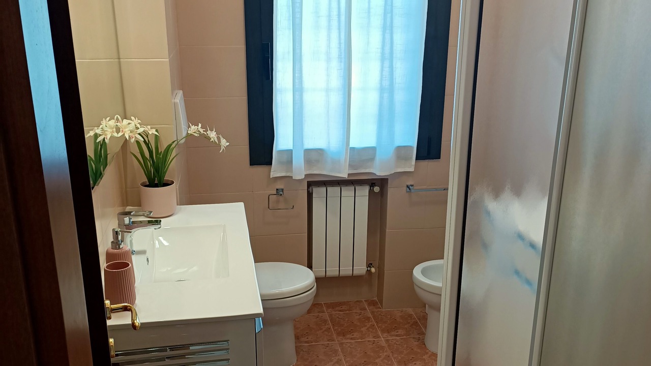 Photo of Bathroom in Zona XVI Torrenova