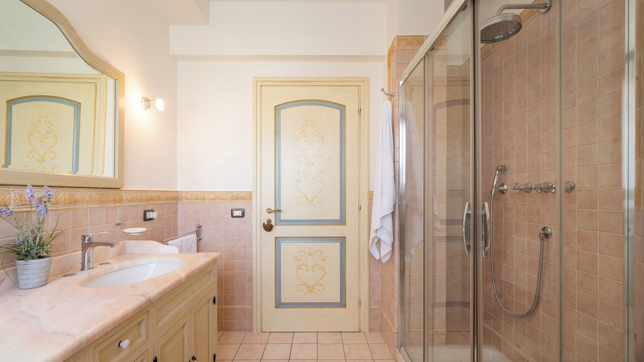 Photo of Bathroom in Cannara