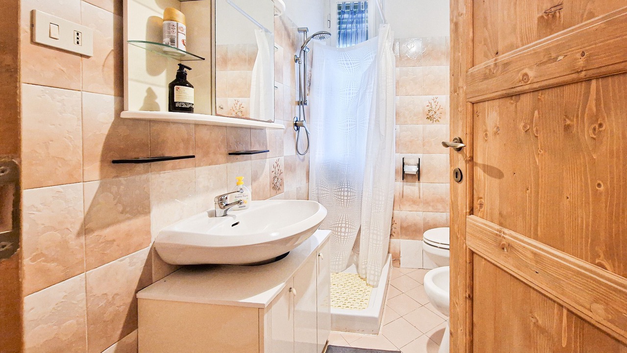 Photo of Bathroom in Rio Marina
