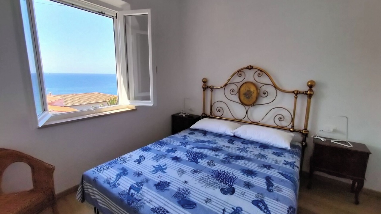 Photo of Bedroom in Pomonte
